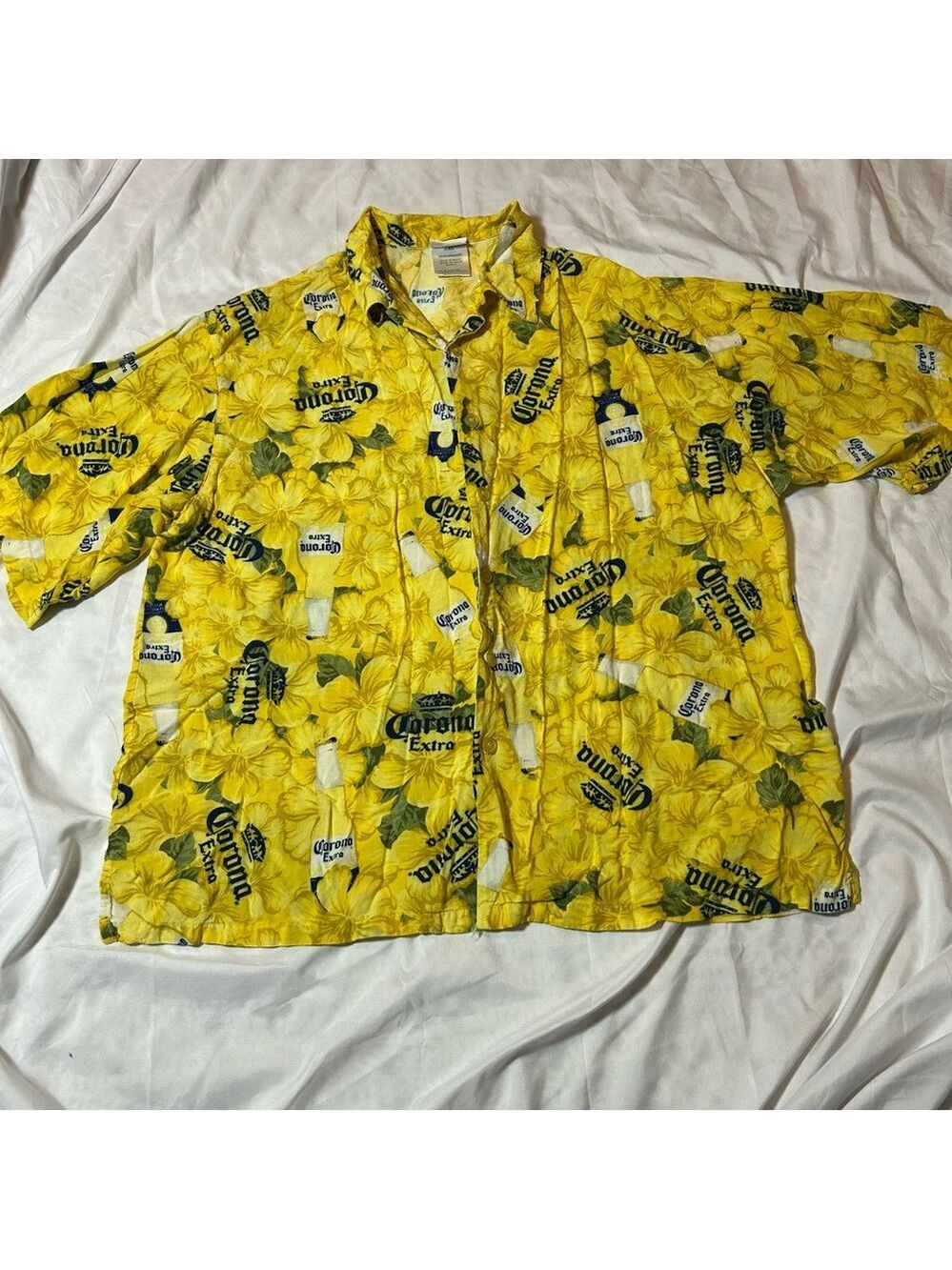 Corona Extra Yellow Hibicus Hawaiian Aloha Shirt XXL 2006 Modelo
